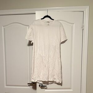 H&M White T-Shirt Dress